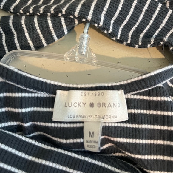 Lucky Brand size medium - Picture 3 of 3